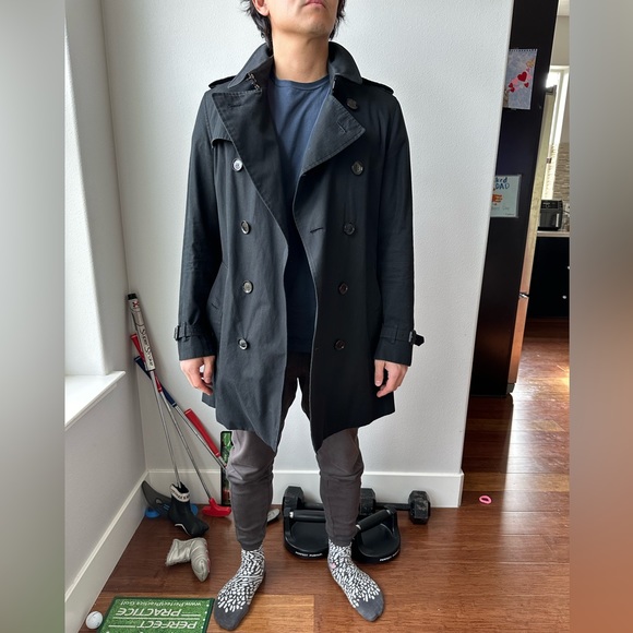 Men's Authentic Burberry Classic Trench